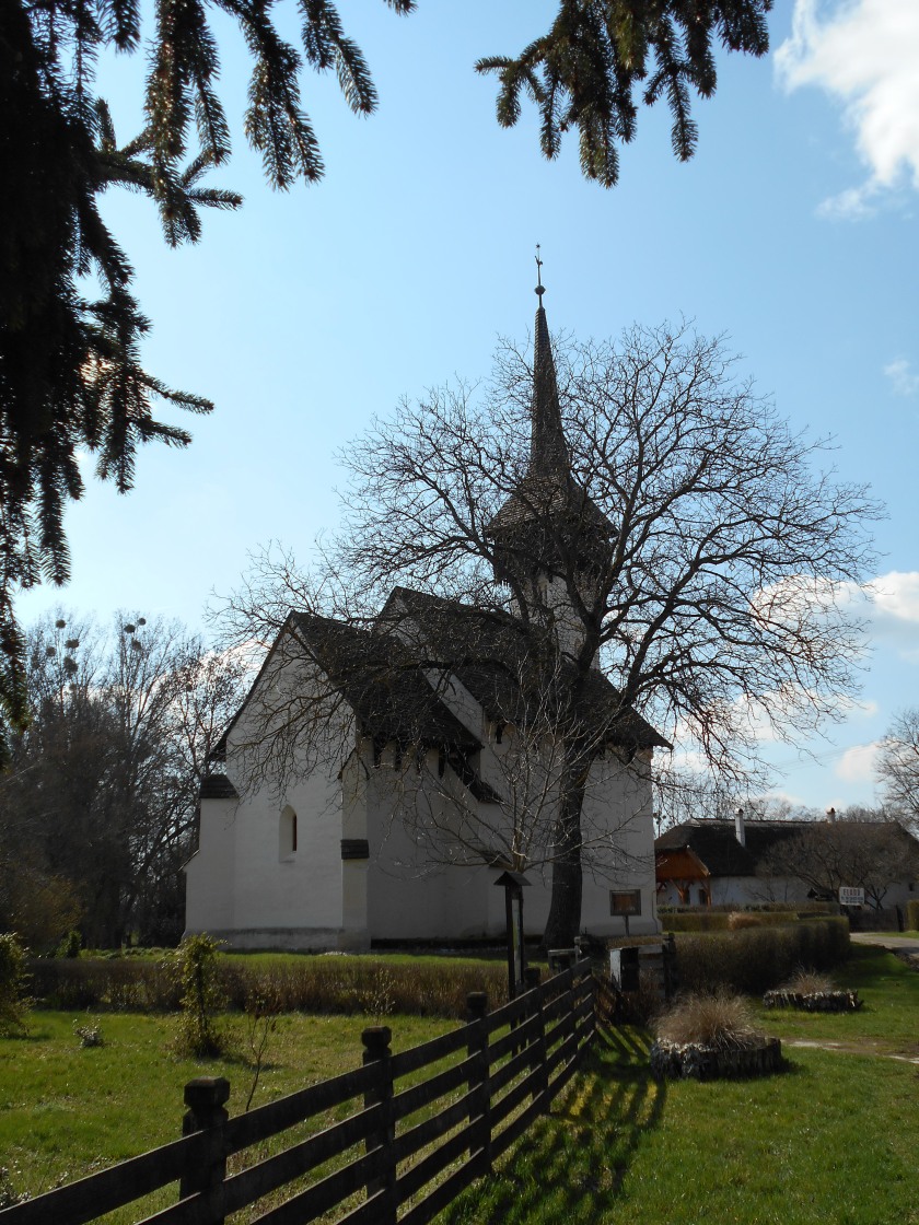 Csaroda, református templom,kerékpártúrákhoz túratársakat keresek