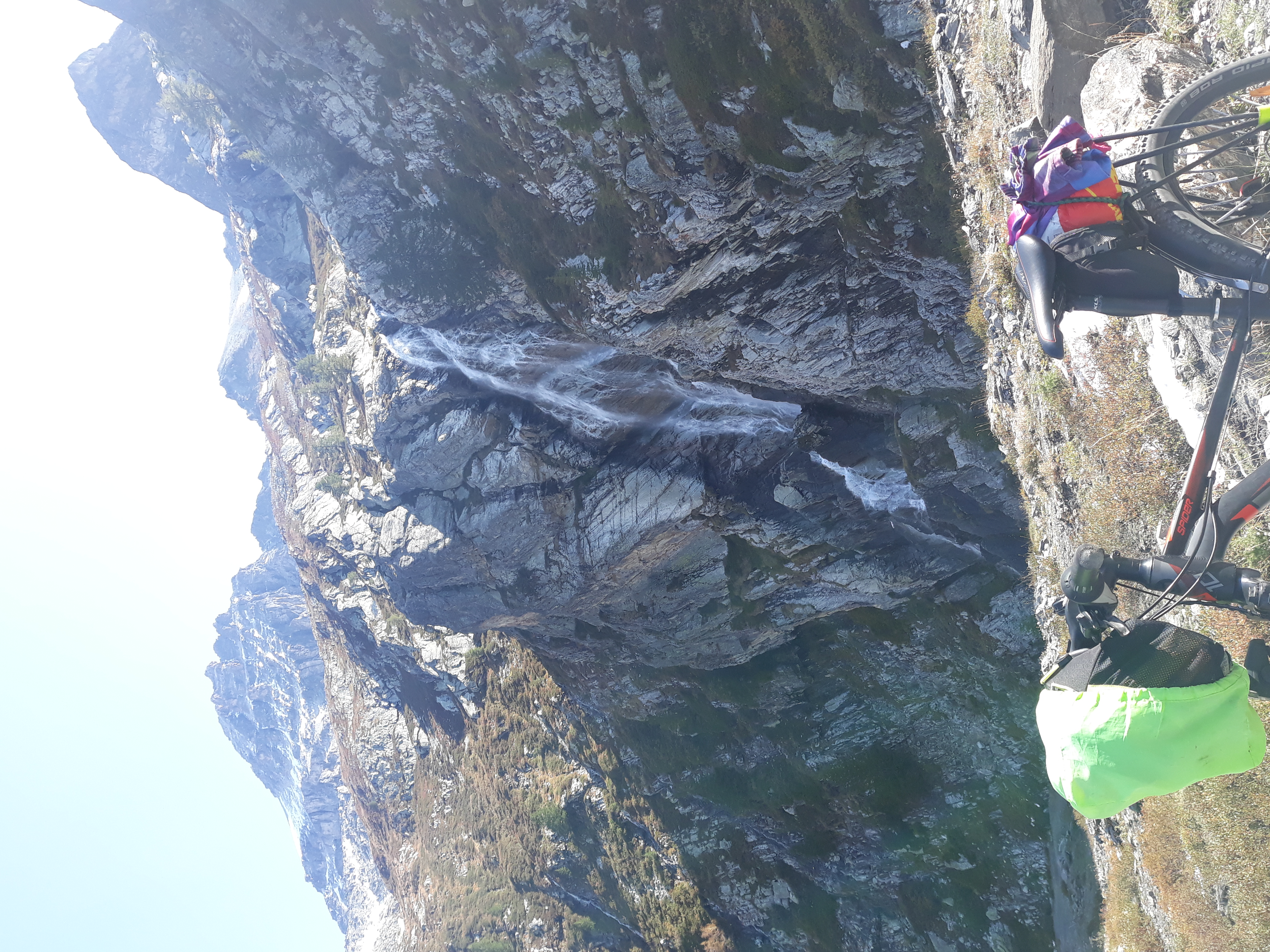 Cole di Sampeyre, 3841 m-es Monviso a hátérben,túratársat keresek