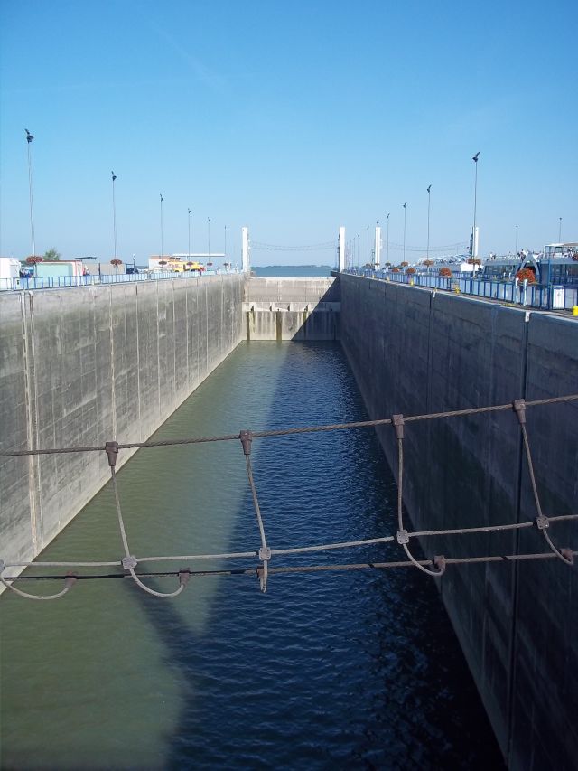 sluice of the hydroelectric power plant Gabčikovo