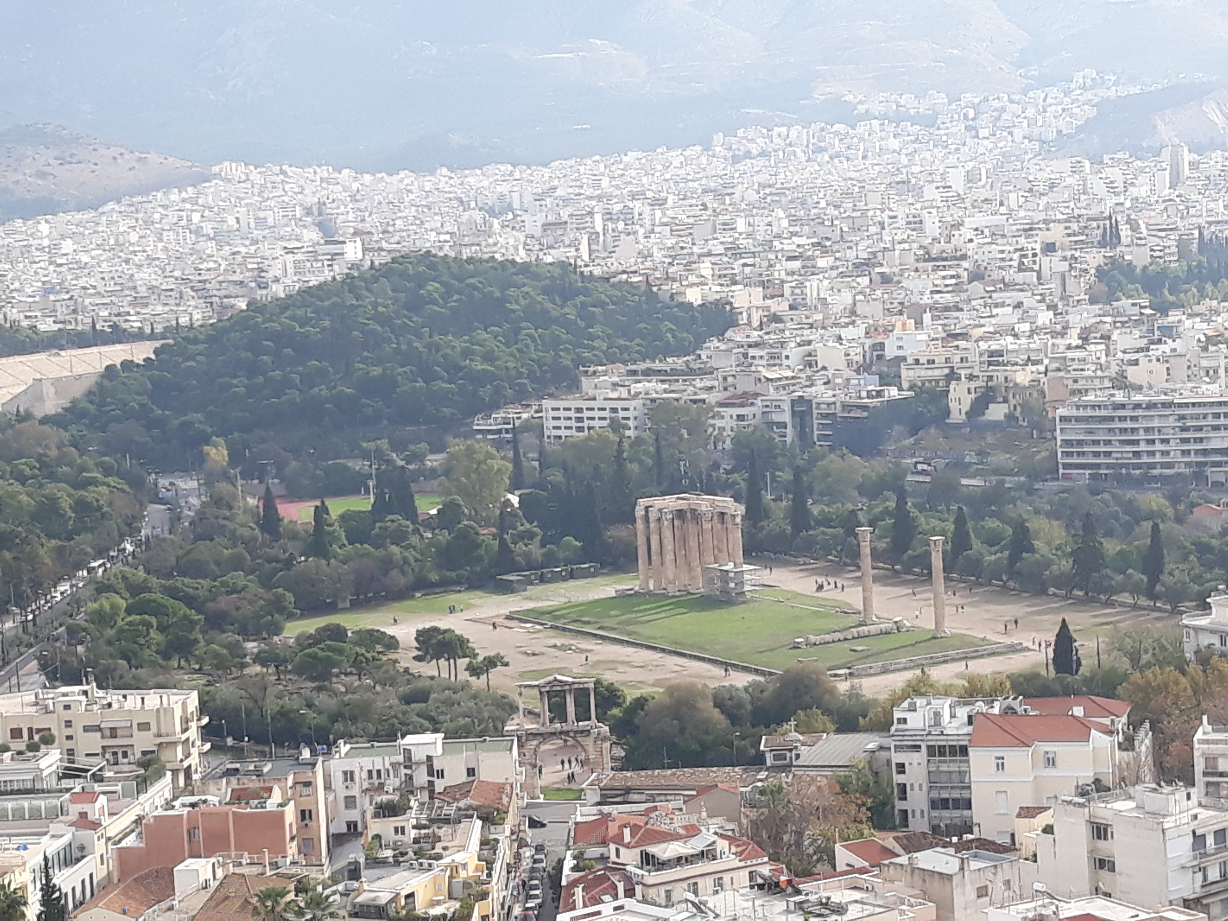 Athén olümpiai Zeusz temploma, kerékpártúrához túrákhoz társakat keresek