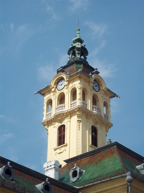 Szeged városháza tornya,kerékpáros túratársat keresek